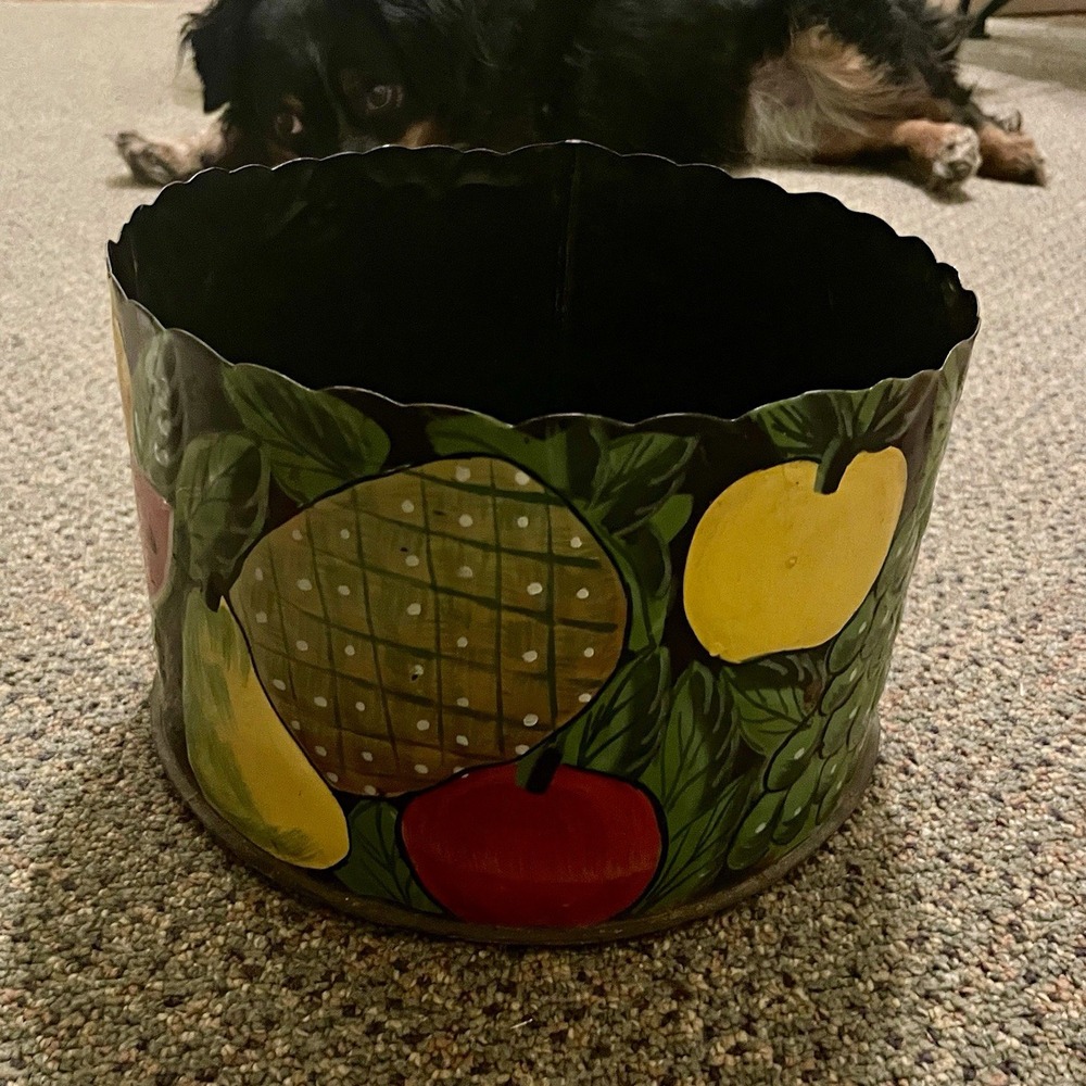 Vintage Hosley Tin Fruit Painted Made in India Basket Planter Toleware